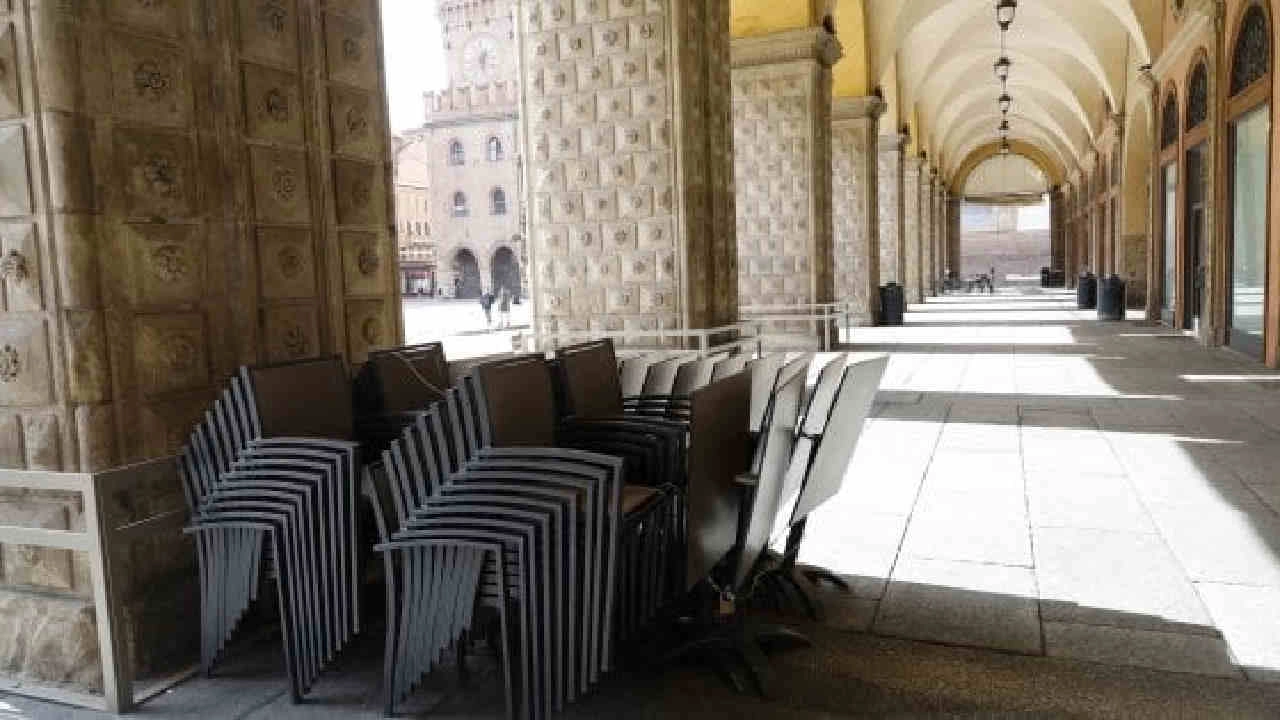 chiusura-locali