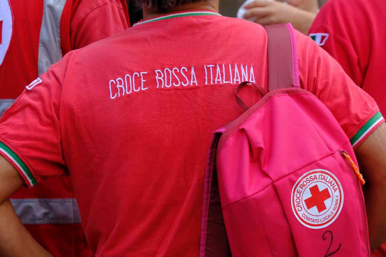 Volontari Croce Rossa Italiana, Credits iStockPhoto