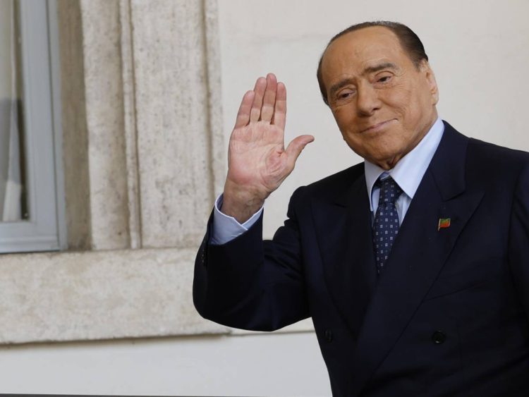 “Coloro che pensavano fossi finito si sono sbagliati”: Berlusconi contraddice i pessimisti